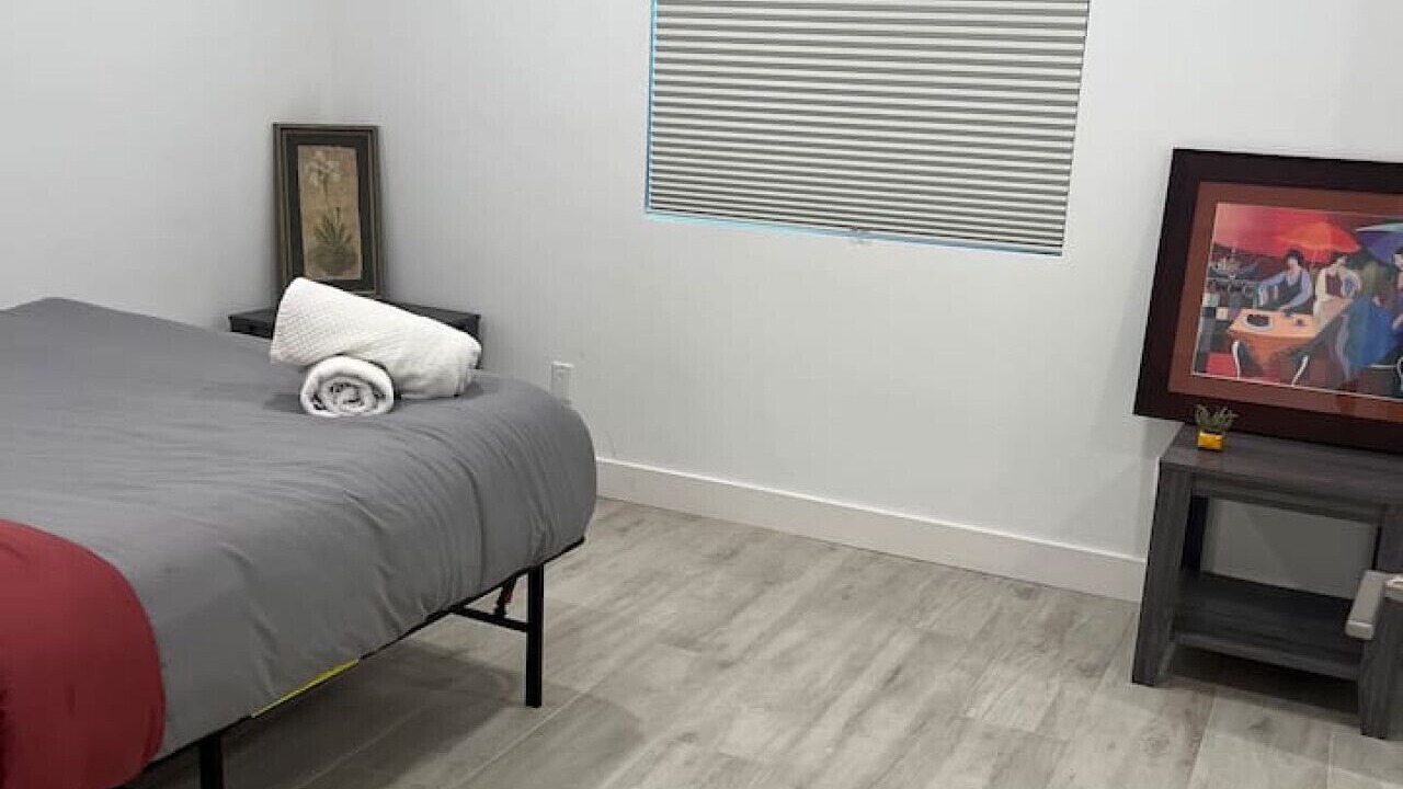 Photo of Bedroom in Woodland Hills