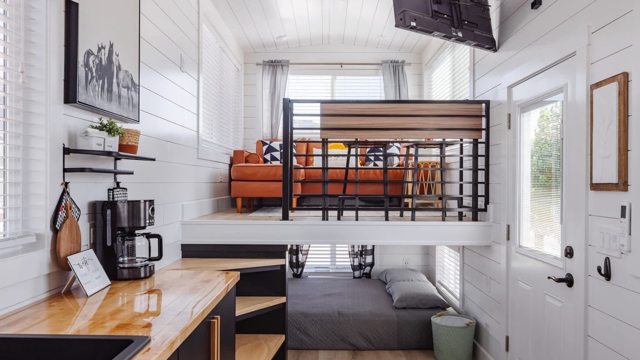 Photo of Bedroom in Apple Valley