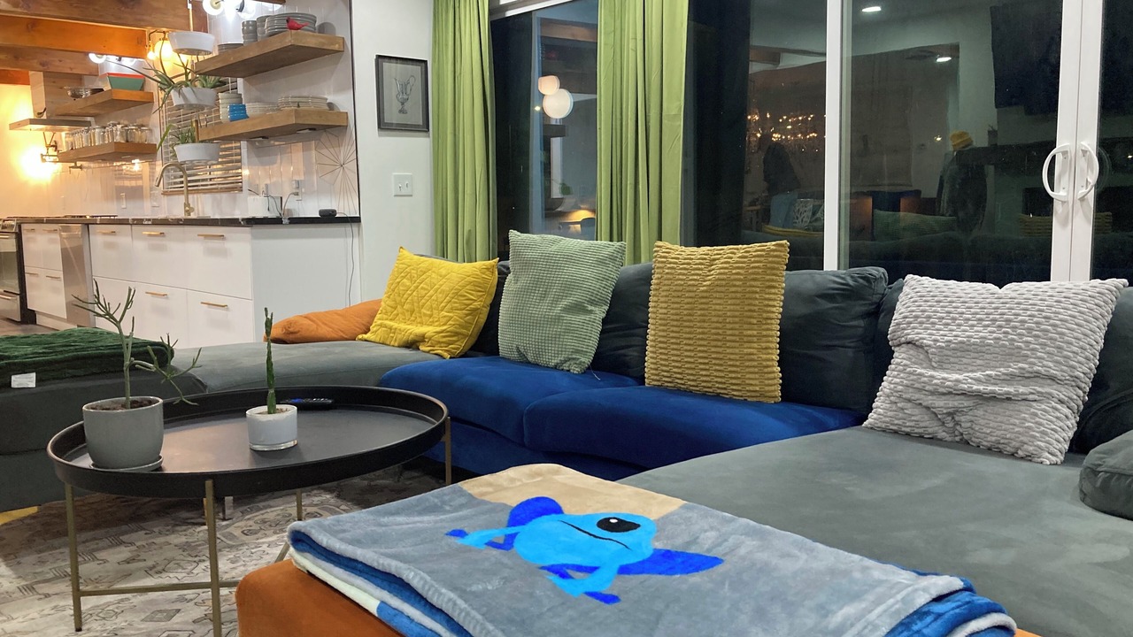 Photo of Livingroom in Spring Valley