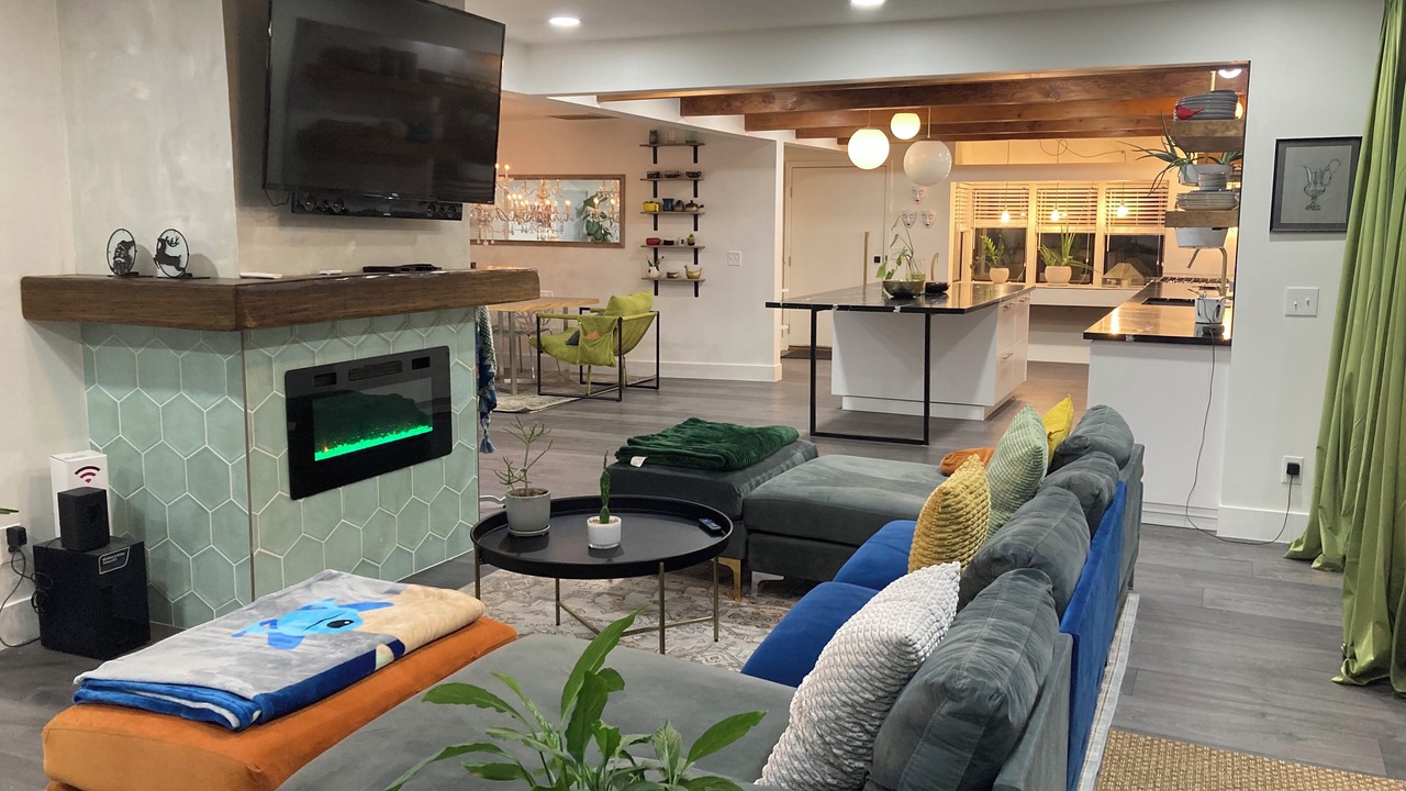 Photo of Livingroom in Spring Valley