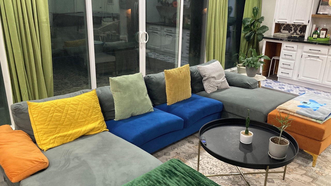 Photo of Livingroom in Spring Valley