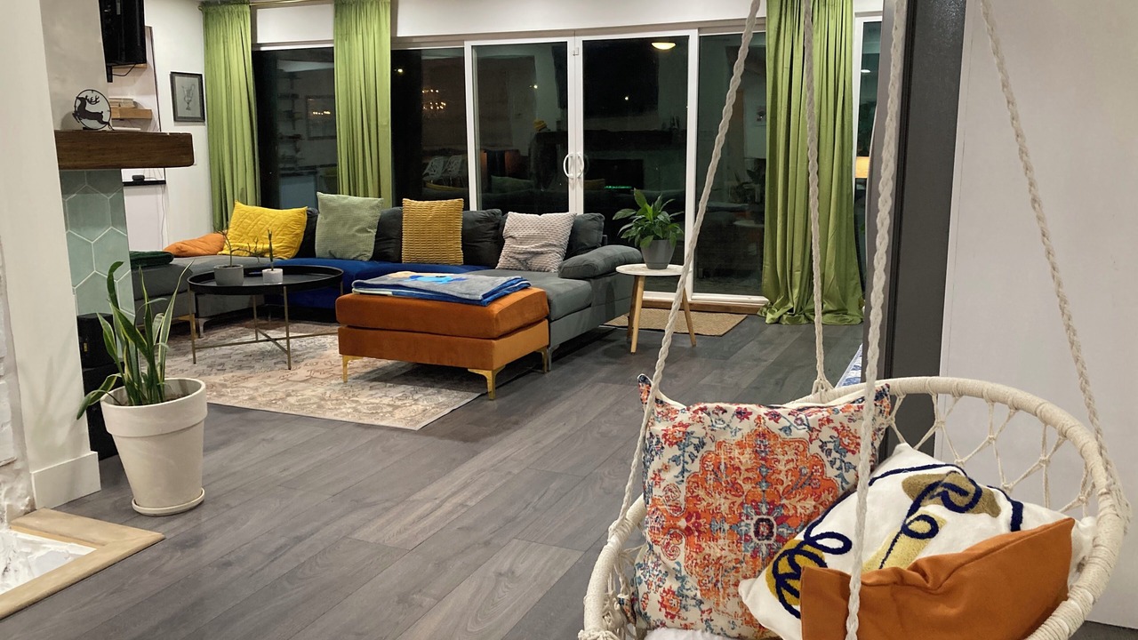 Photo of Livingroom in Spring Valley
