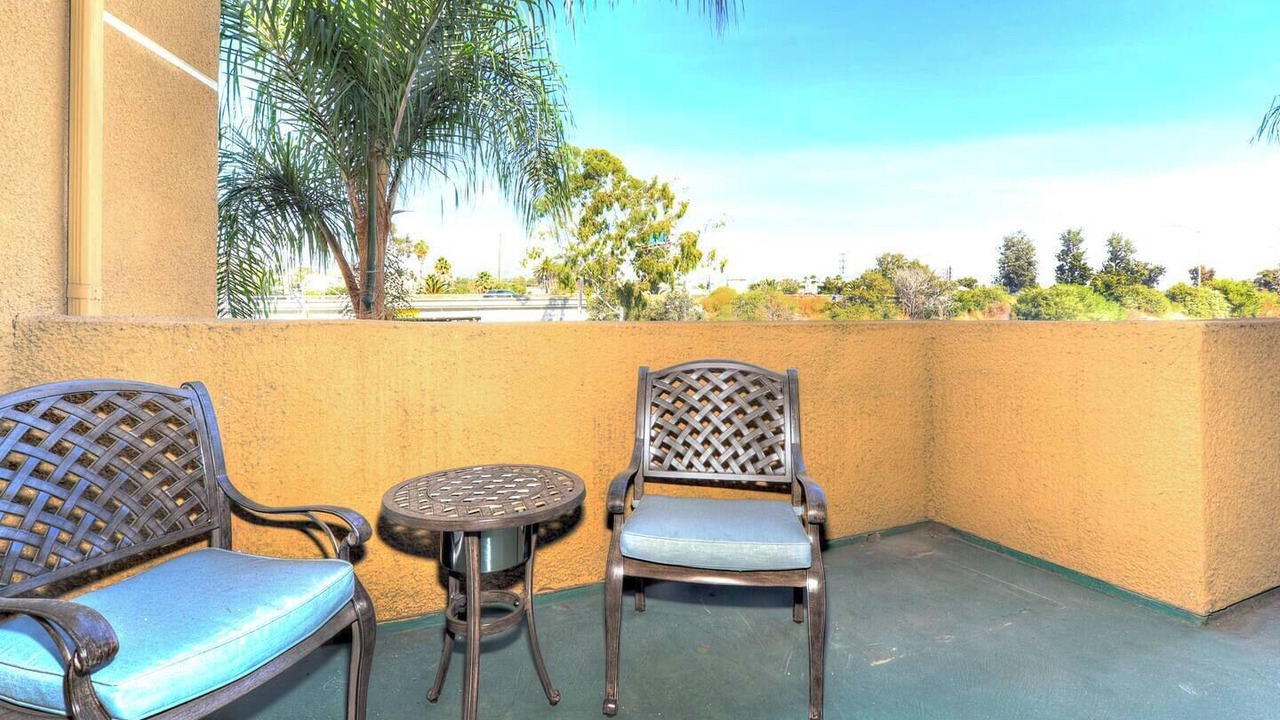 Photo of Patio Balcony in Palms