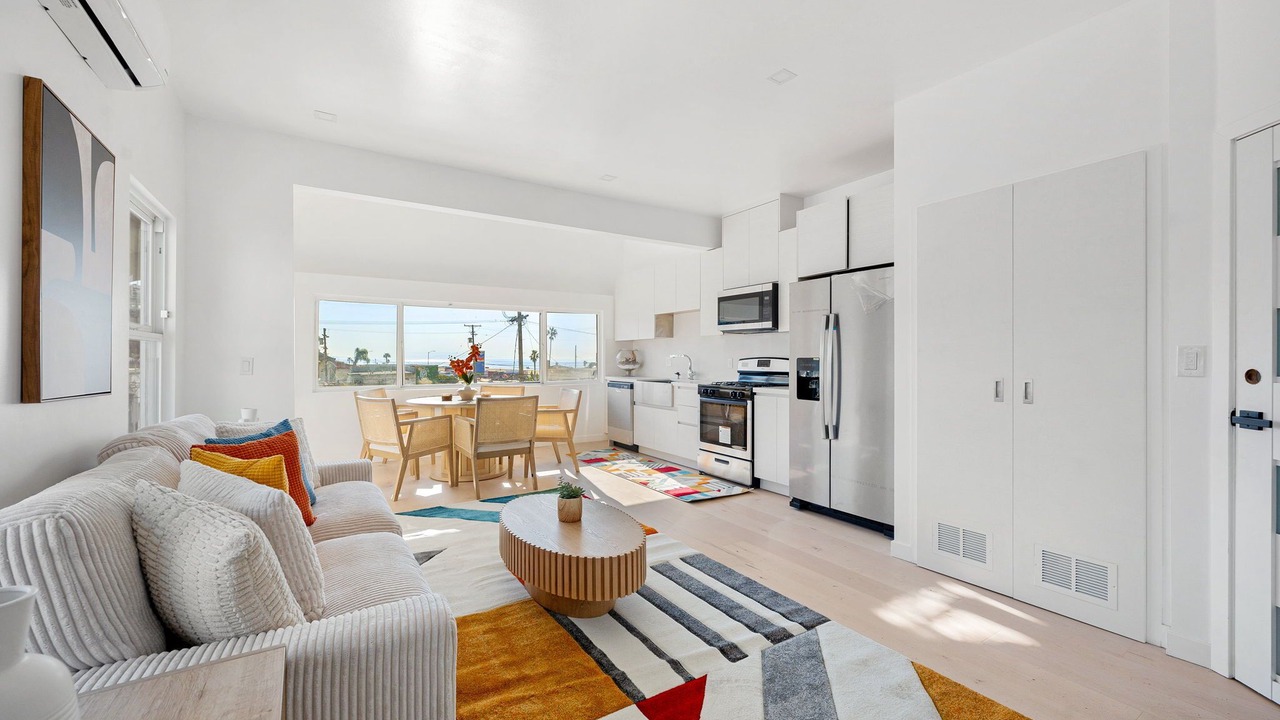 Photo of Livingroom in Santa Monica Canyon