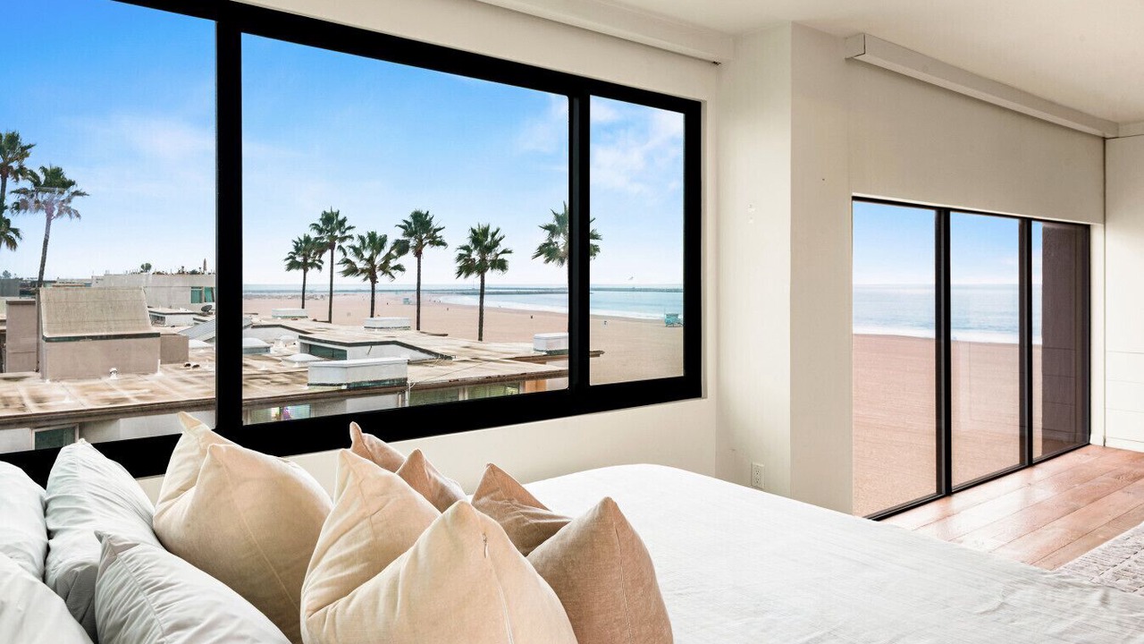 Photo of Bedroom in Marina Peninsula