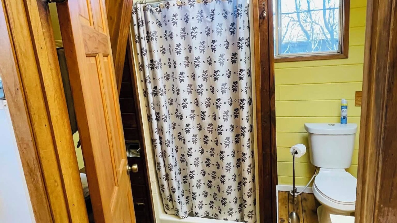 Photo of Bathroom in Lake Montezuma