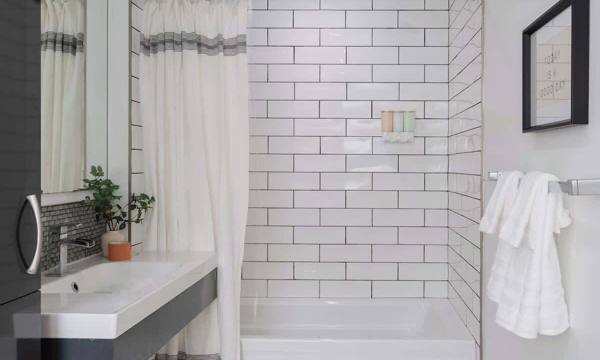 Photo of Bathroom in Little Italy