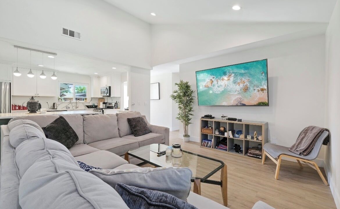 Photo of Livingroom in Chula Vista