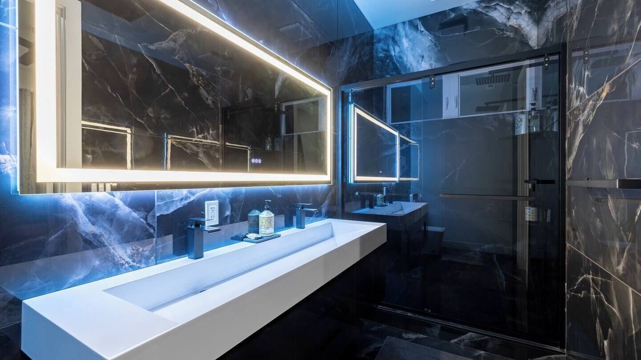 Photo of Bathroom in Sierra Tract