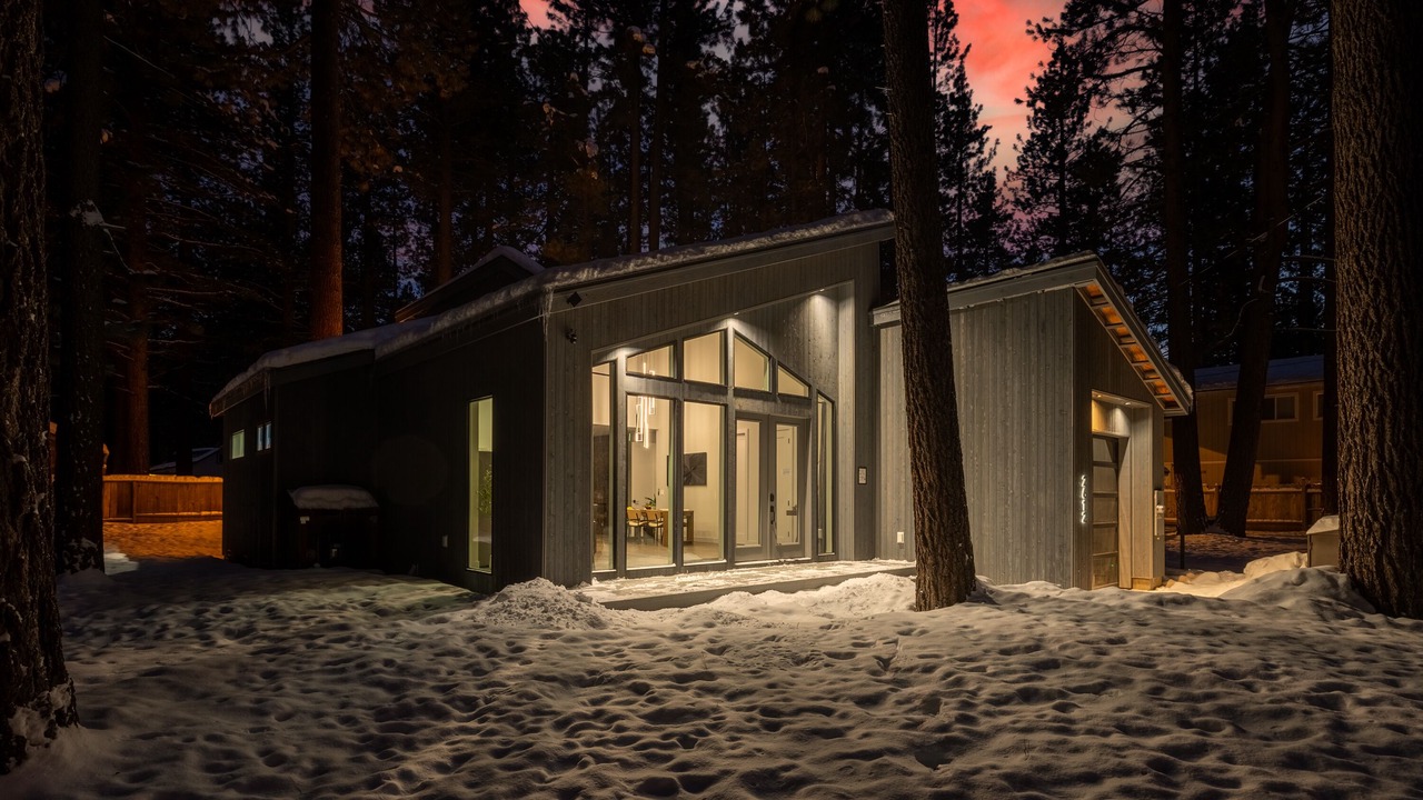 Photo of Outdoor in Sierra Tract