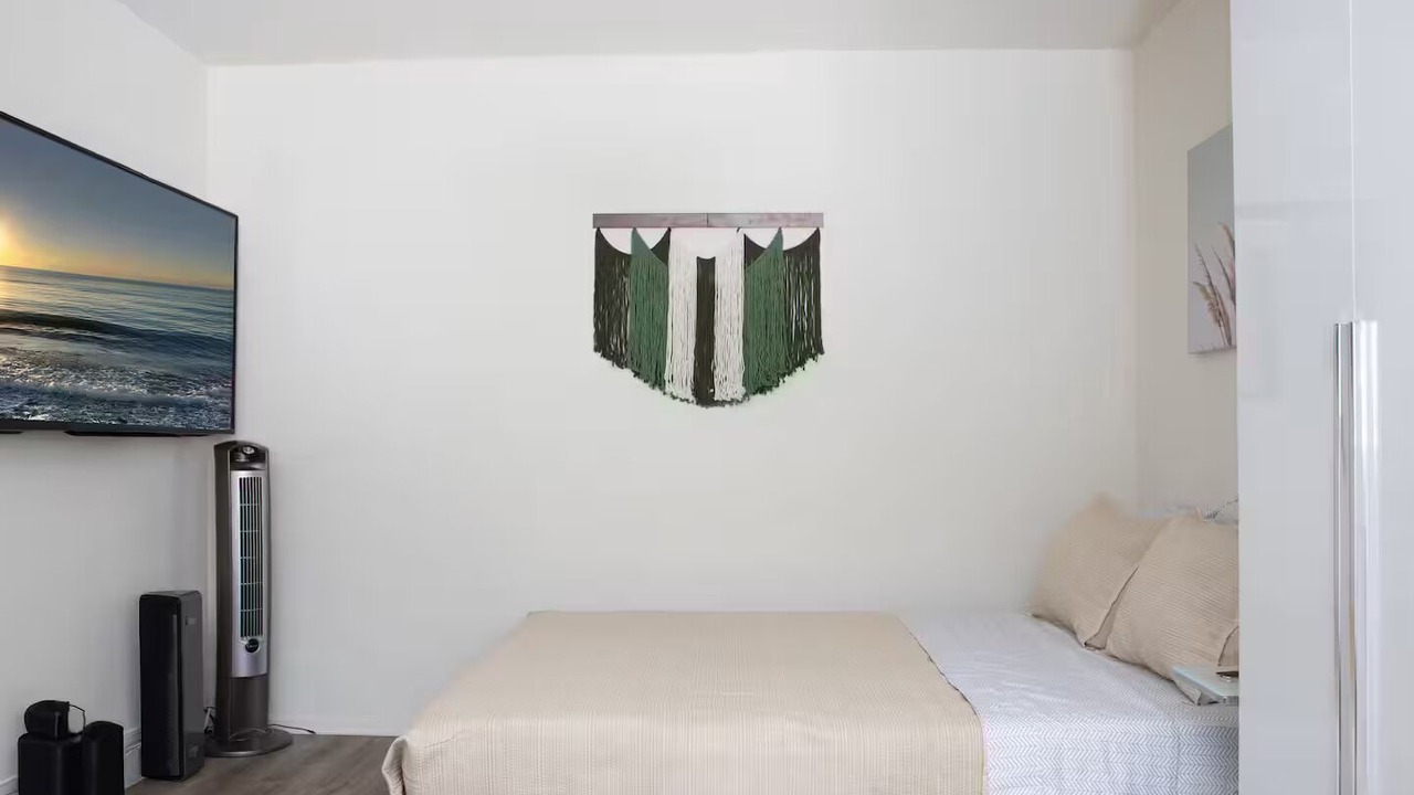 Photo of Bedroom in Downtown