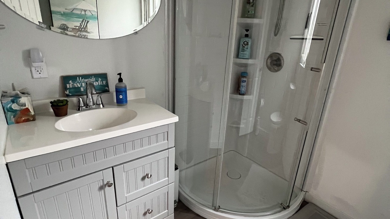 Photo of Bathroom in Clearlake Park