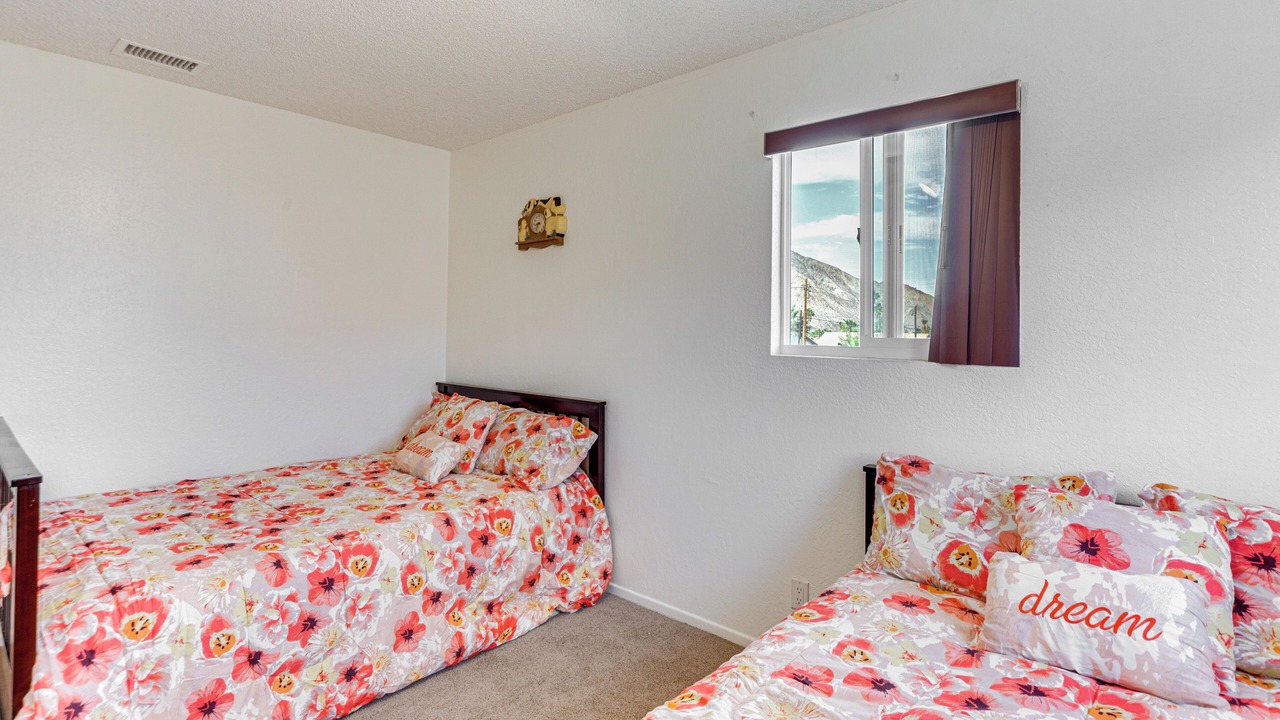 Photo of Bedroom in La Quinta Cove