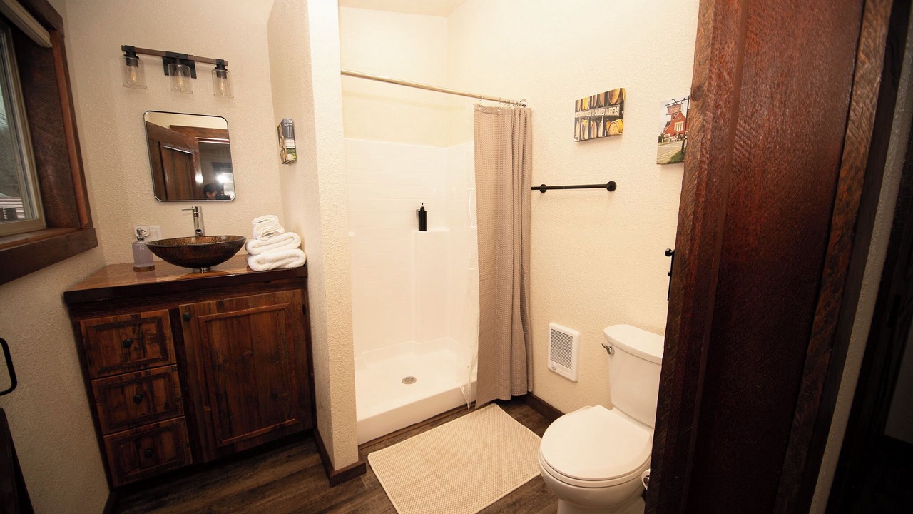 Photo of Bathroom in Prairie City