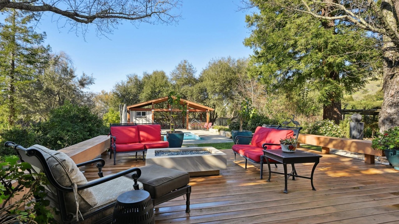 Photo of Patio Balcony in Yountville
