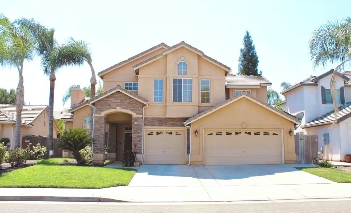 Photo of Outdoor in Raisin