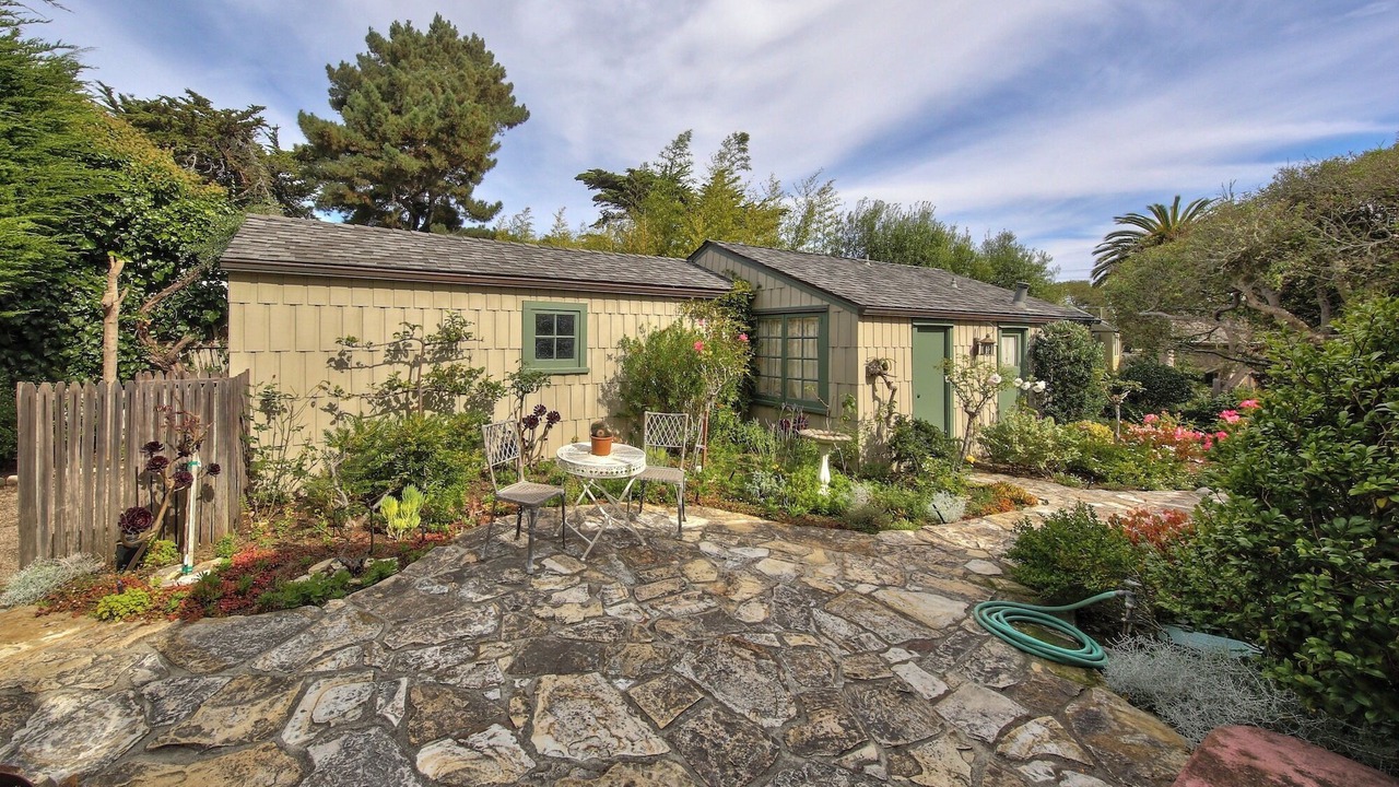 Photo of Outdoor in Carmel Point