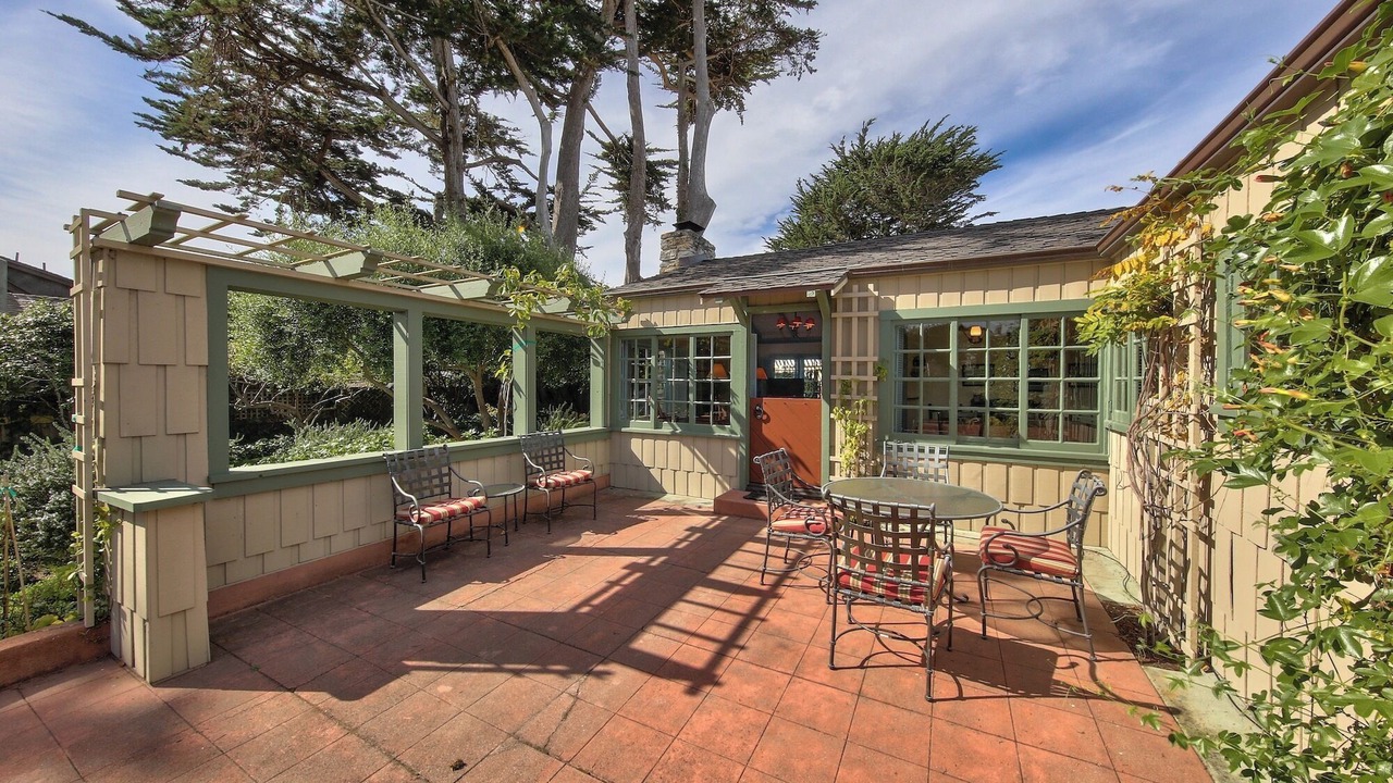 Photo of Outdoor in Carmel Point