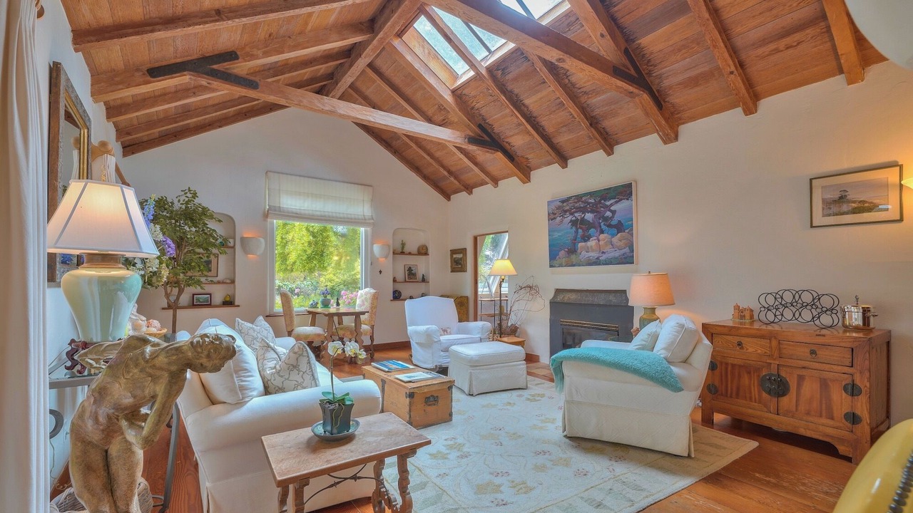 Photo of Livingroom in Hatton Fields