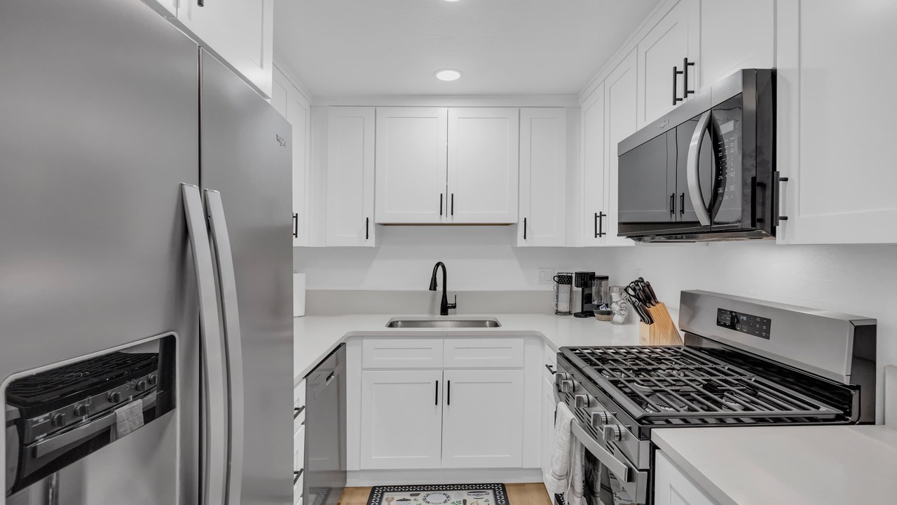 Photo of Kitchen in West University