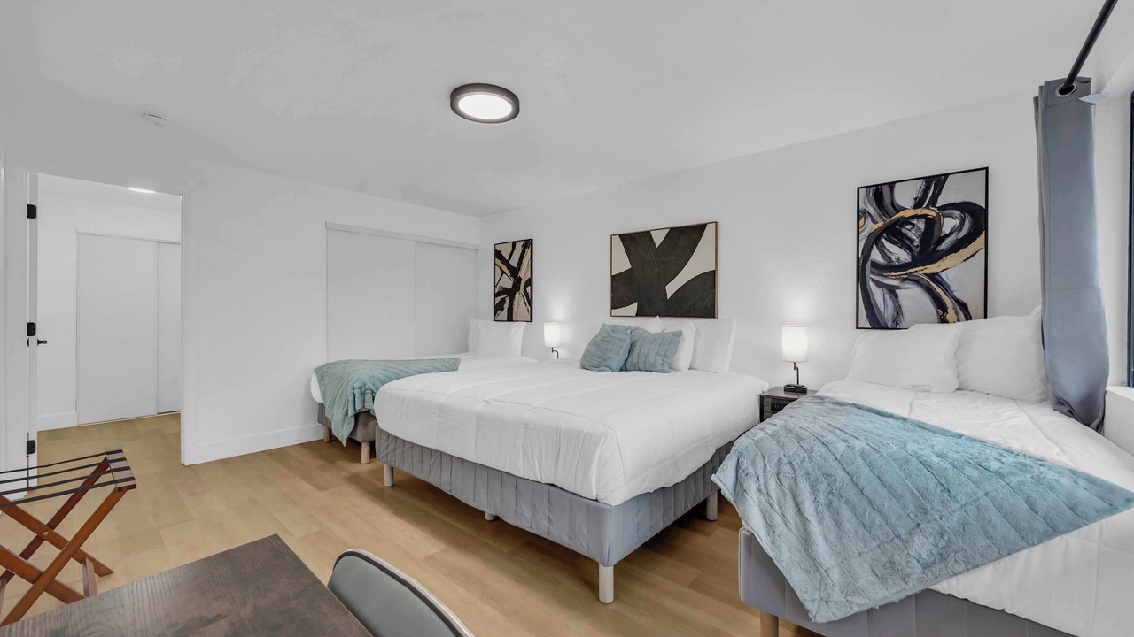 Photo of Bedroom in West University