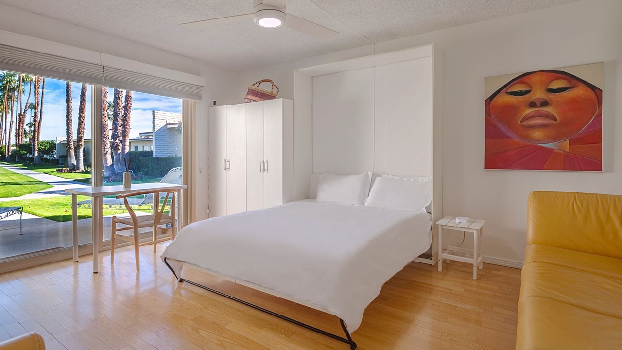 Photo of Bedroom in Araby Commons