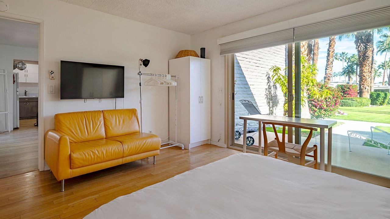 Photo of Bedroom in Araby Commons