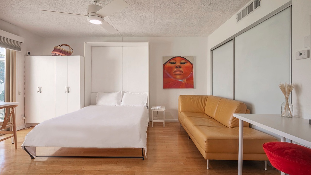 Photo of Bedroom in Araby Commons