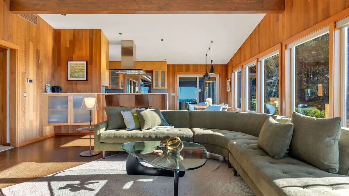 Photo of Livingroom in Neahkahnie Beach