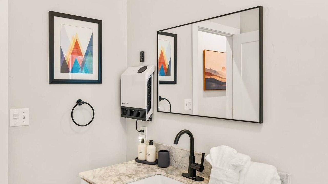 Photo of Bathroom in Cloverdale