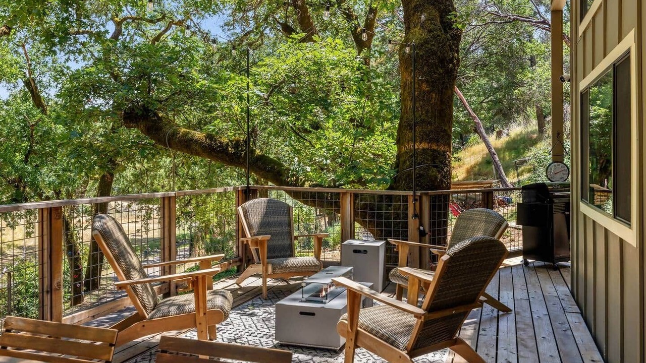 Photo of Patio Balcony in Cloverdale