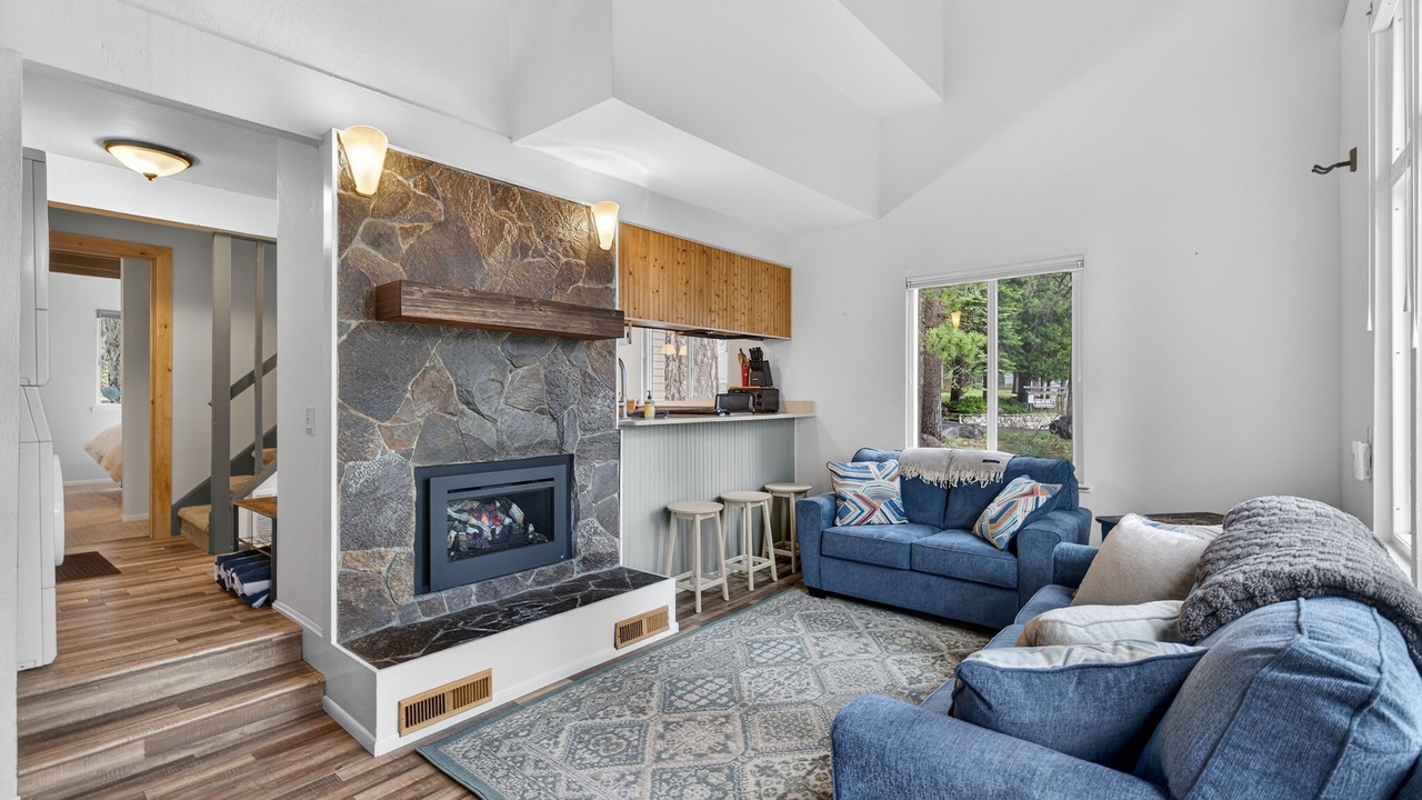 Photo of Livingroom in Dollar Point