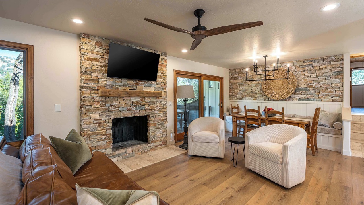Photo of Bedroom in Three Rivers