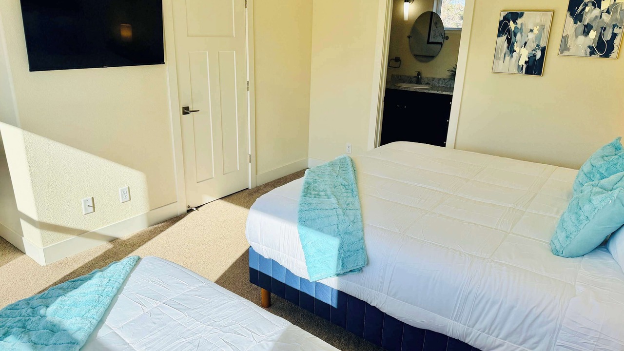 Photo of Bedroom in Reno/Tahoe Airport