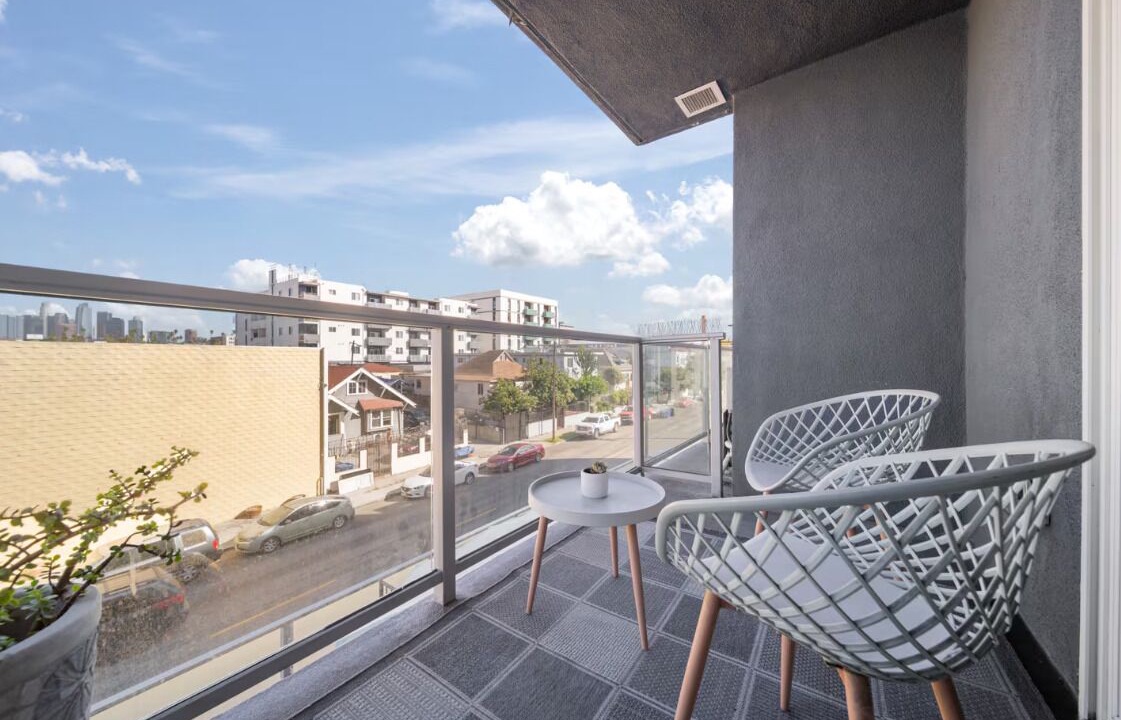 Photo of Outdoor in Pico-Union