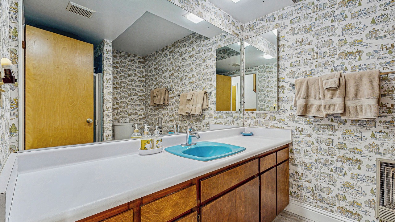 Photo of Bathroom in Graeagle