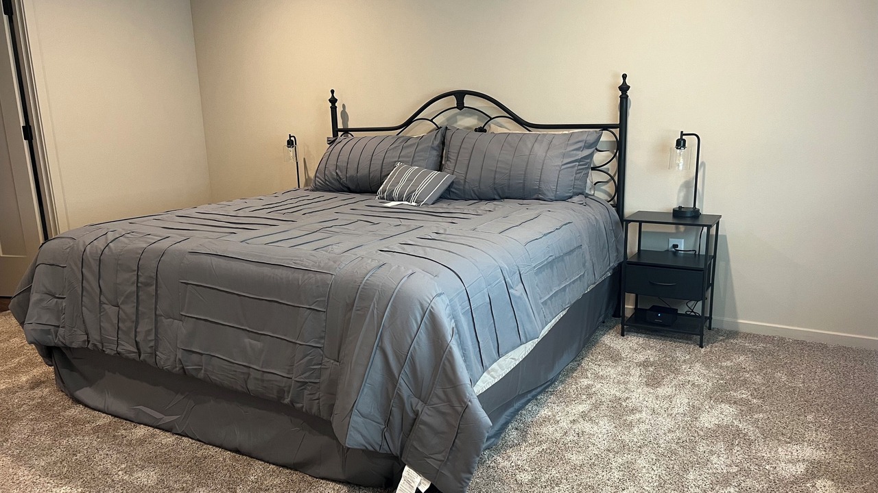 Photo of Bedroom in Saginaw