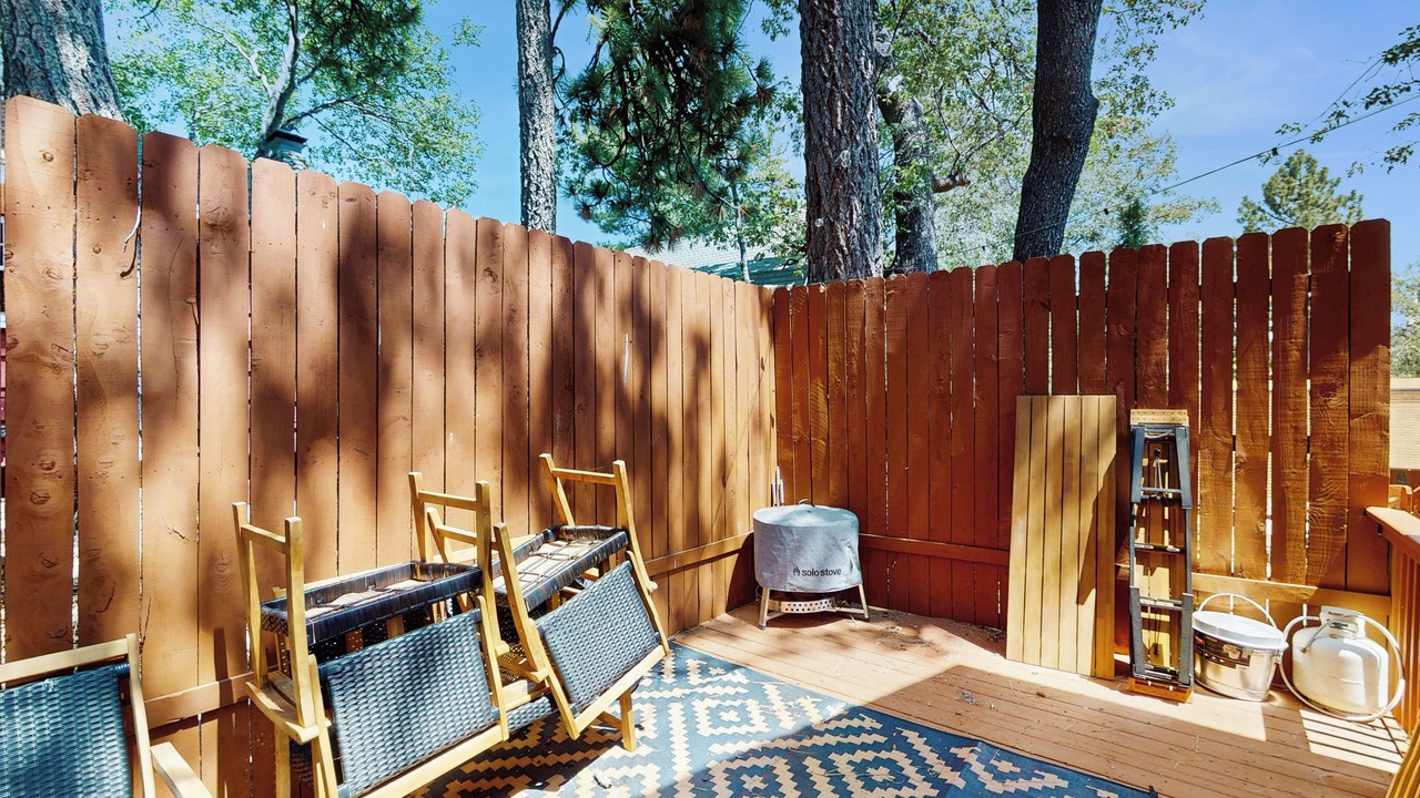 Photo of Patio Balcony in Arrowbear Lake
