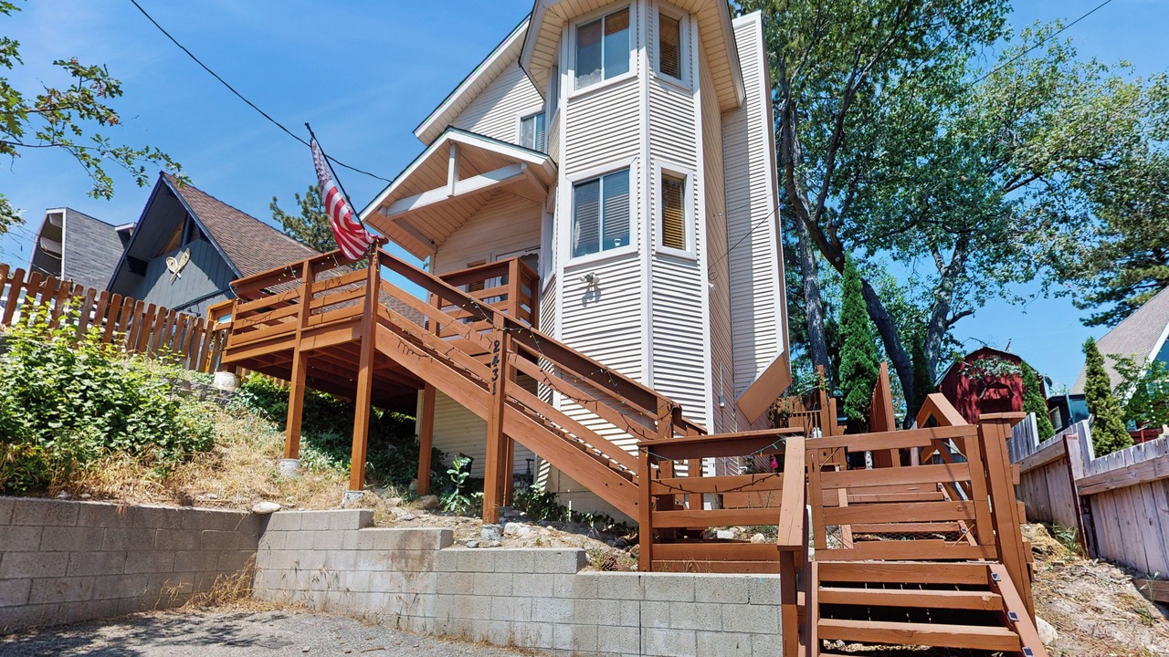 Photo of Outdoor in Arrowbear Lake