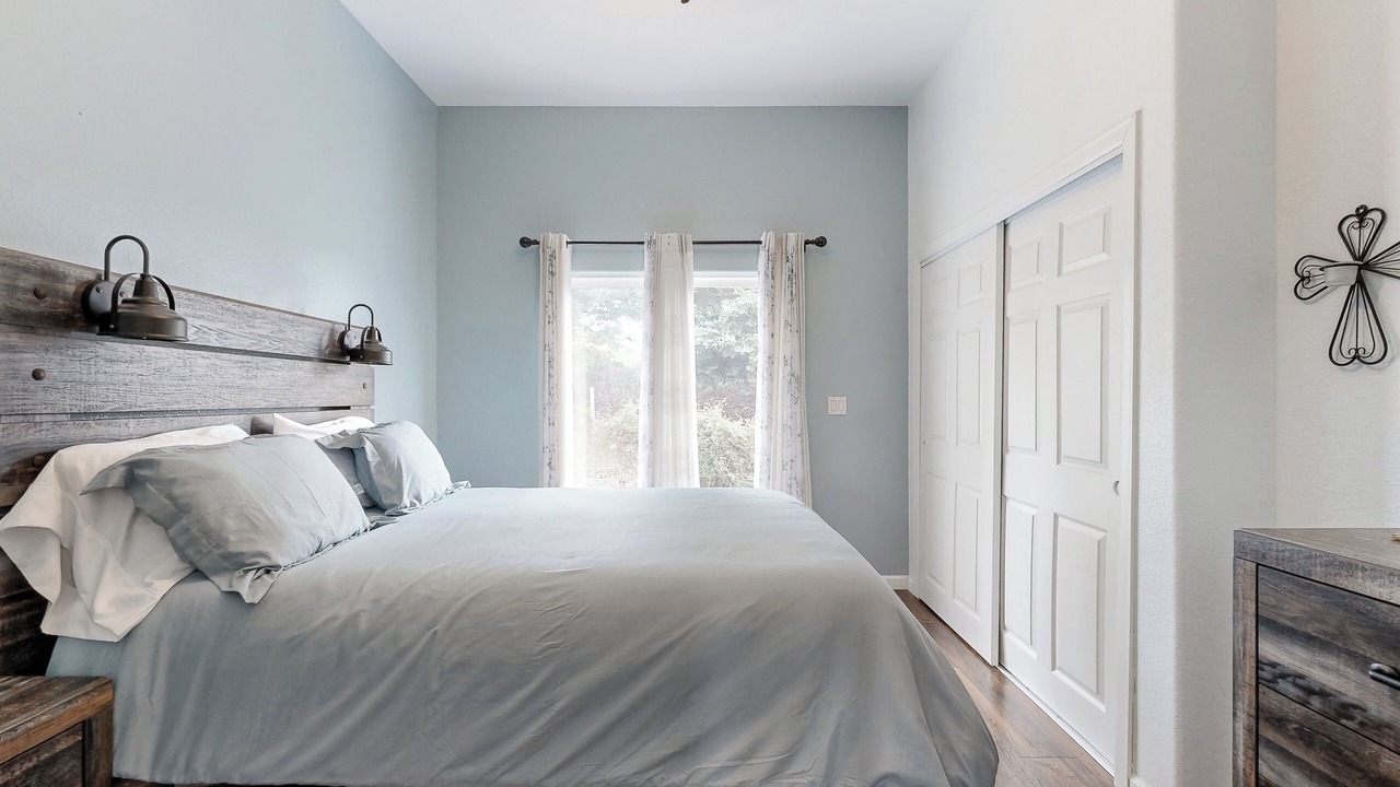 Photo of Bedroom in Copperopolis