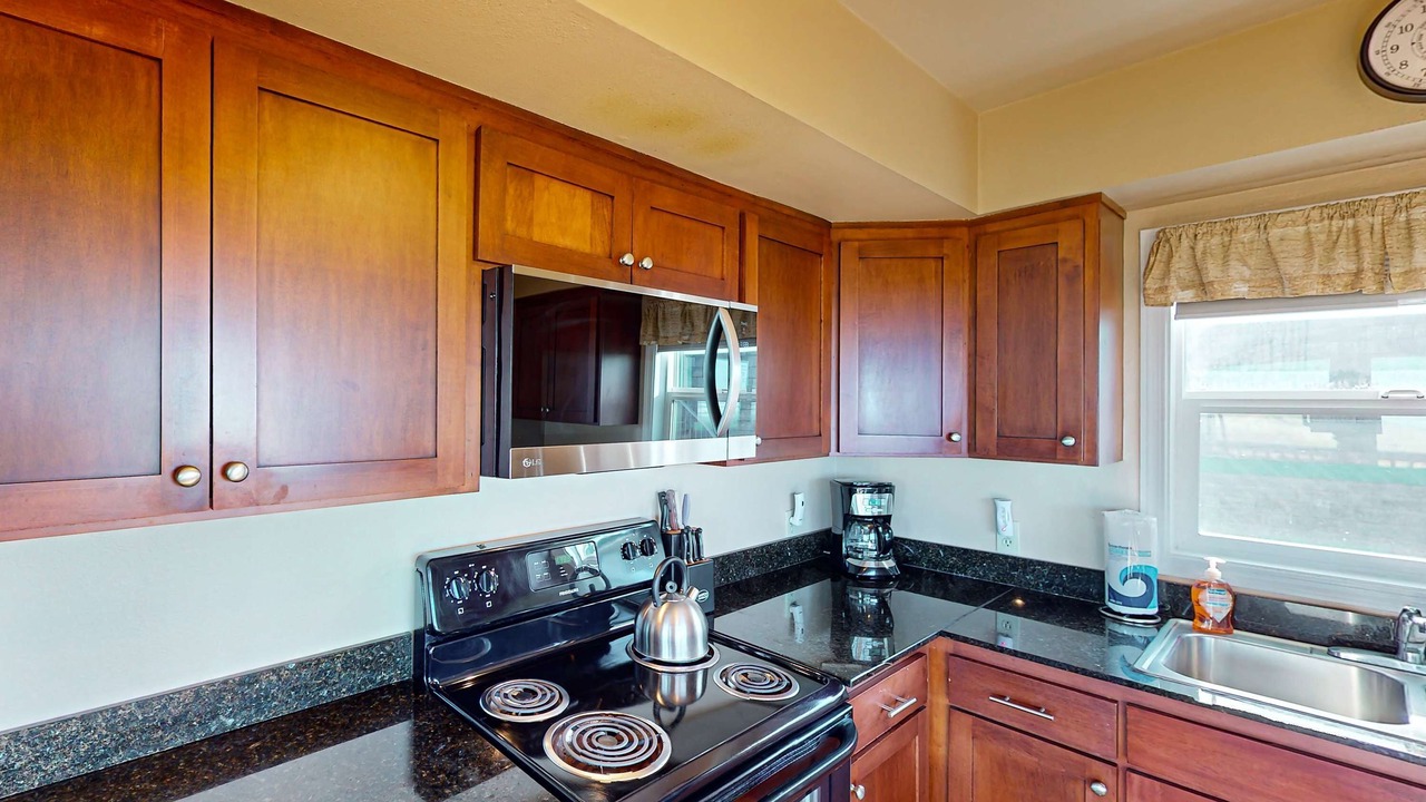Photo of Kitchen in Rockaway Beach