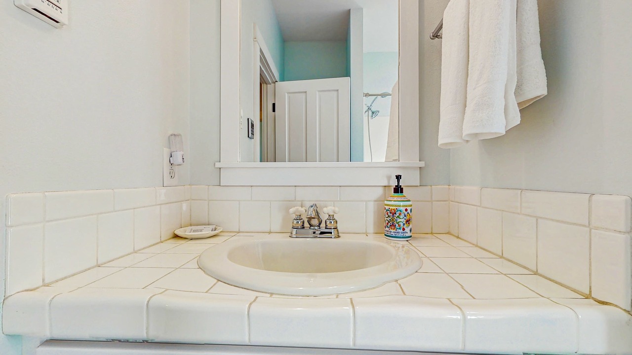 Photo of Bathroom in Nelscott
