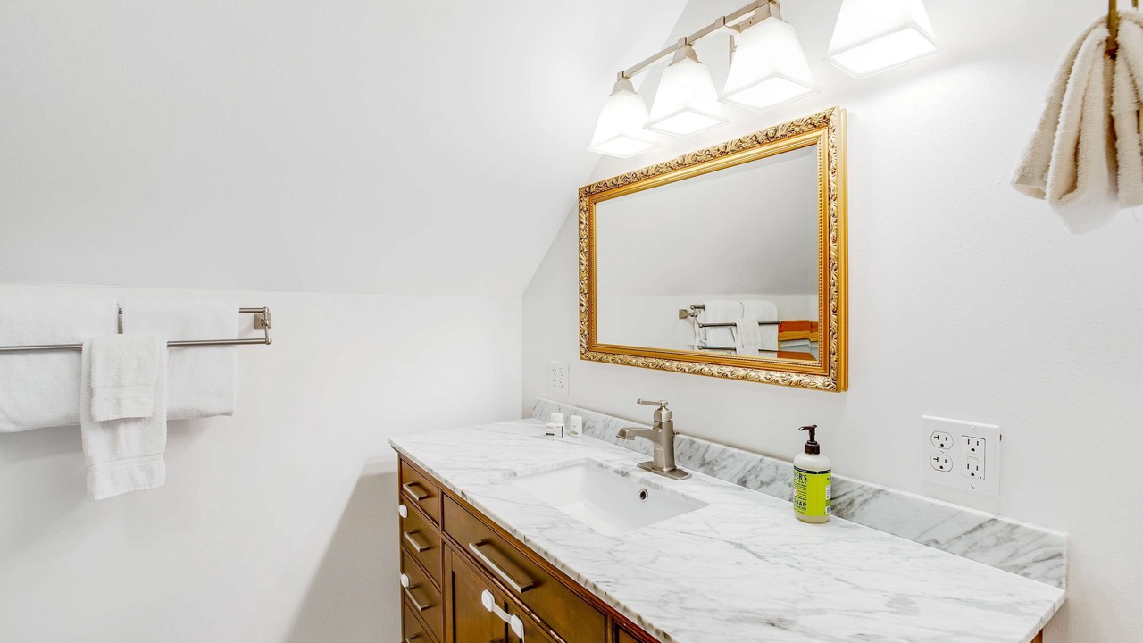 Photo of Bathroom in Netarts