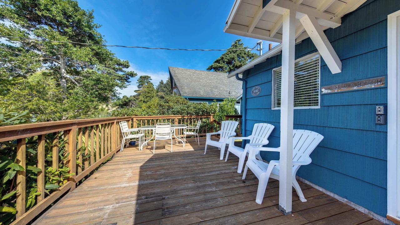 Photo of Patio Balcony in Gleneden Beach