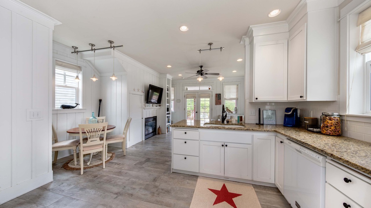 Photo of Kitchen in Olivia Beach