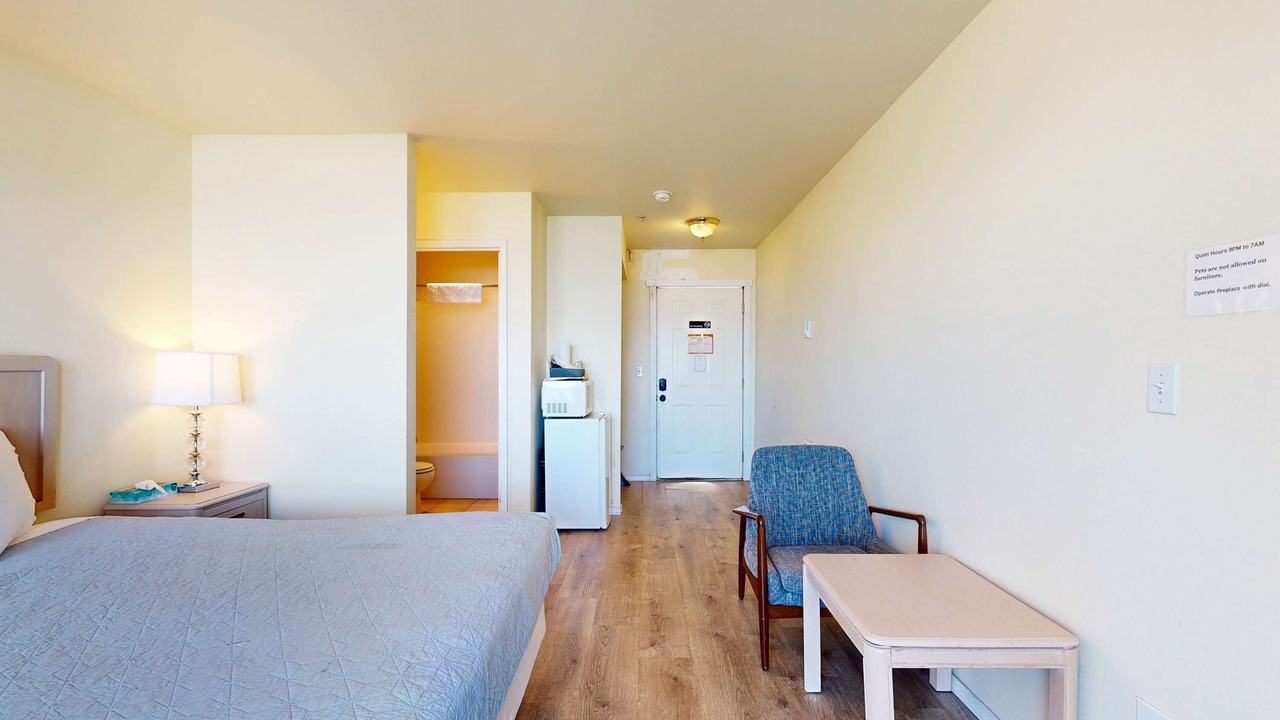 Photo of Bedroom in Lincoln City