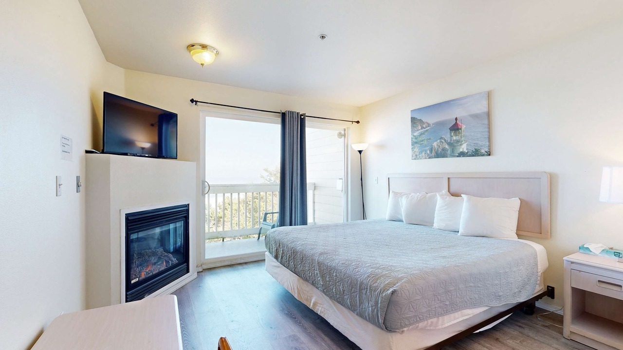 Photo of Bedroom in Lincoln City