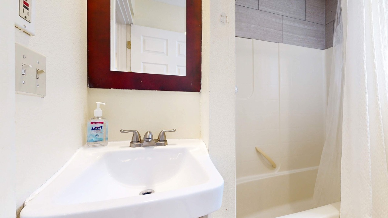 Photo of Bathroom in Lincoln City