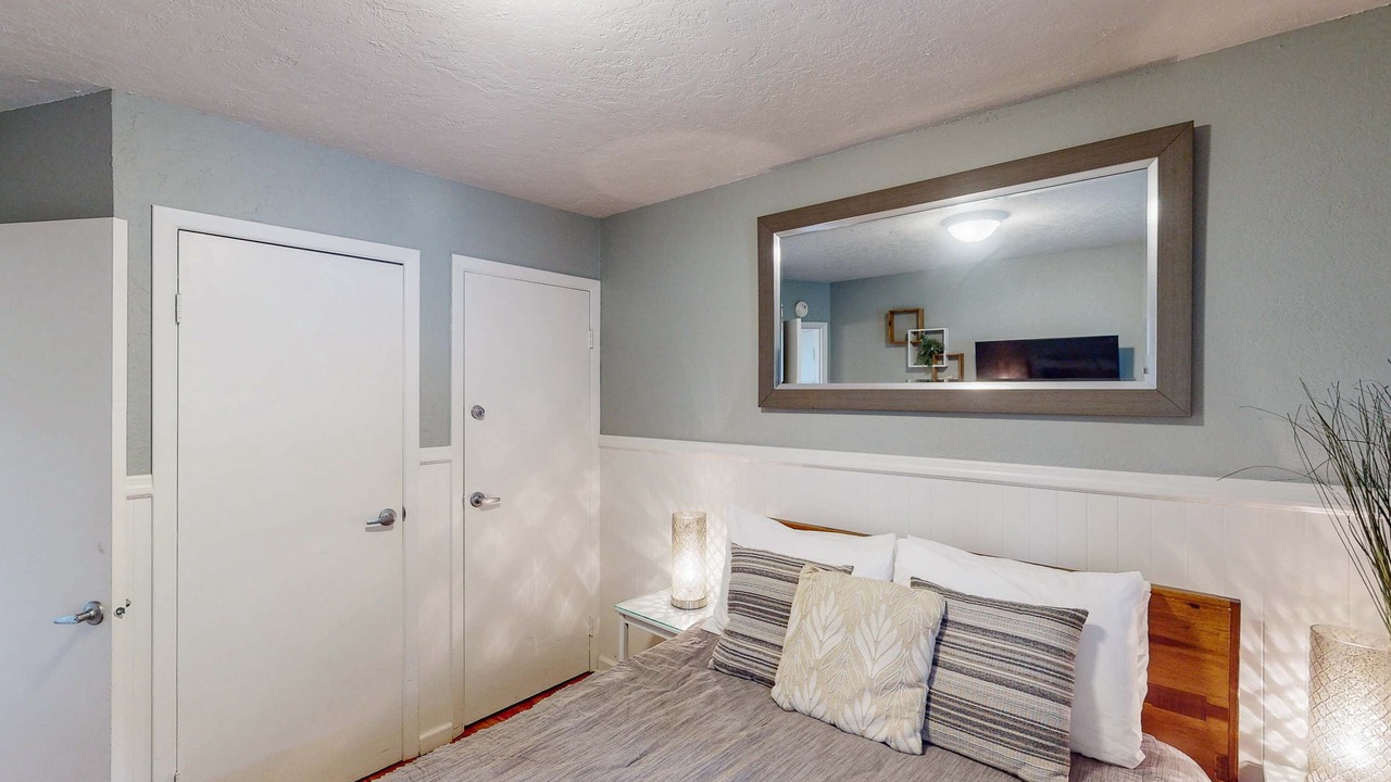Photo of Bedroom in Neskowin