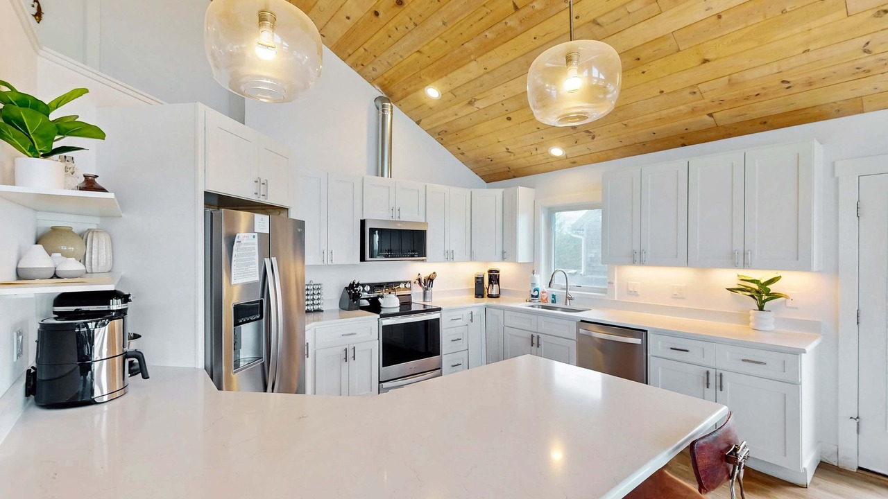 Photo of Kitchen in Kiwanda Shores